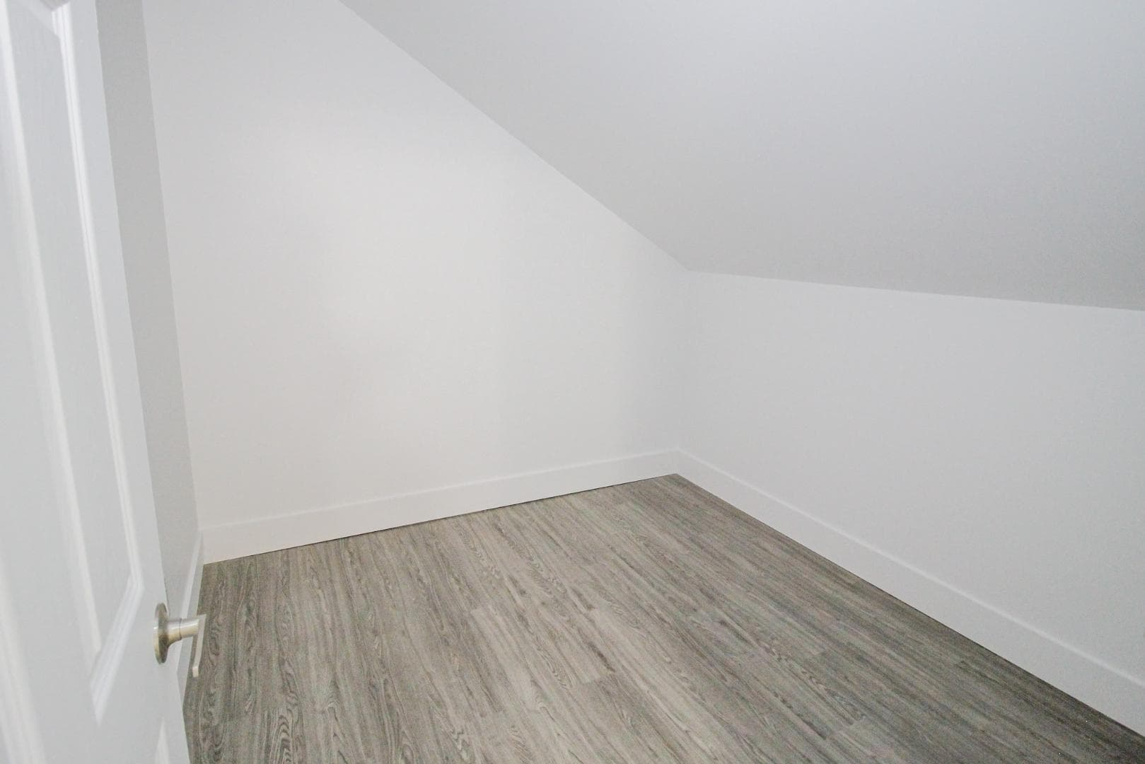185 Welland St, Unit 3, Port Colborne, ON photo 3