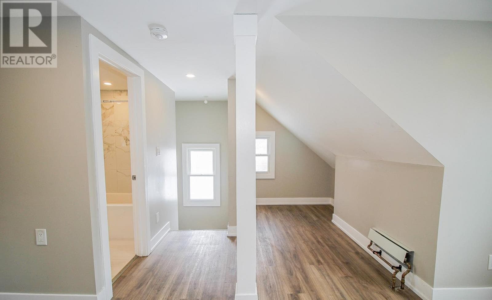 181 Welland Street, Unit 2, Port Colborne, Ontario photo 4