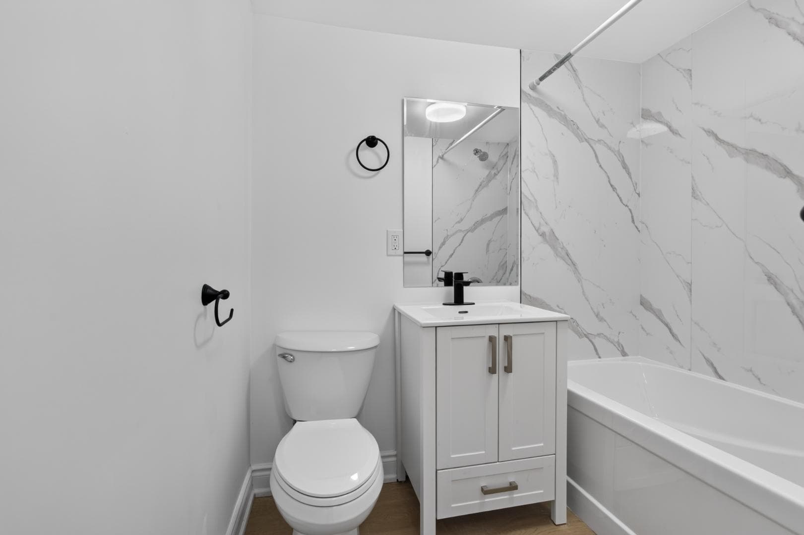 4-171 Hazlitt St, 171 Hazlitt St – Unit 4, Peterborough, ON photo 3